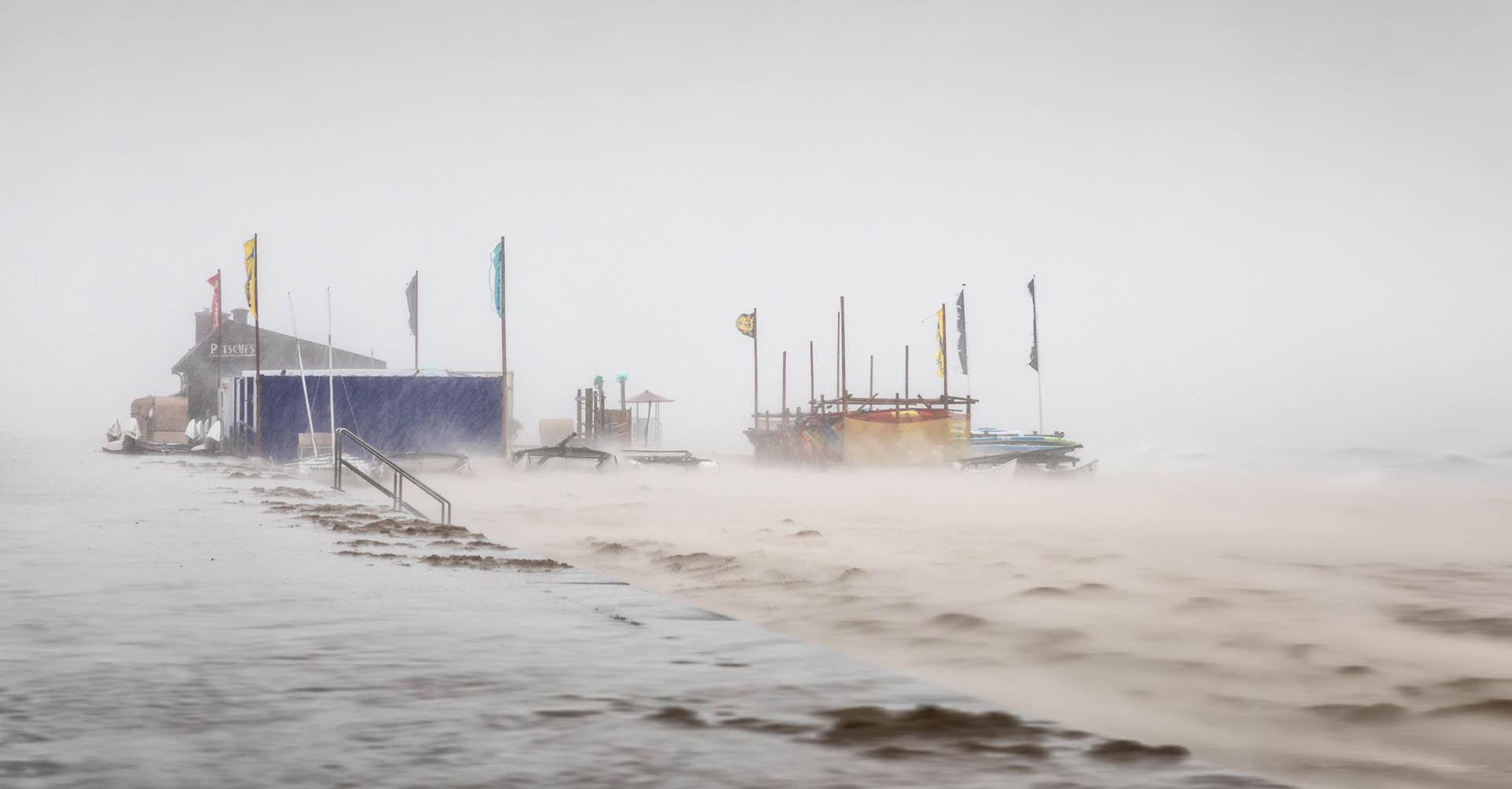 Leyendecker Peter - Surfstation im Sturm - Urkunde